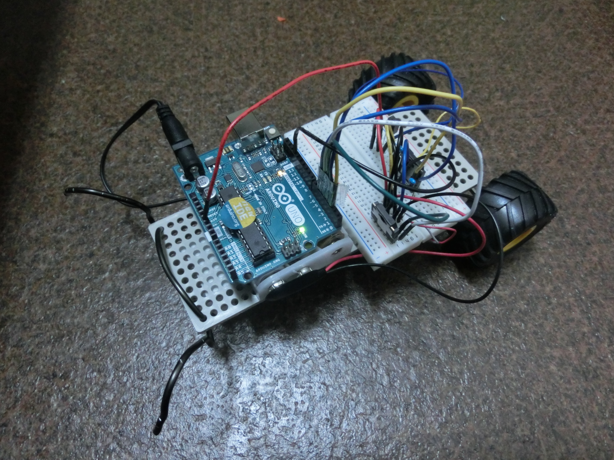 Arduinoと赤外線リモコンでロボットを遠隔操作してみた！